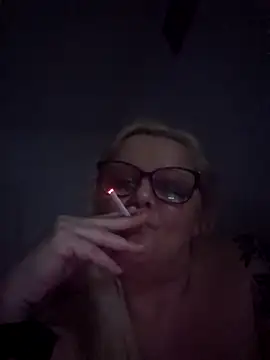 NieMaJazdyBezGwiazdy7883 online show from February 21, 6:19 pm