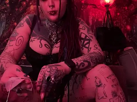 nyxvelon online show from November 14, 1:55 pm