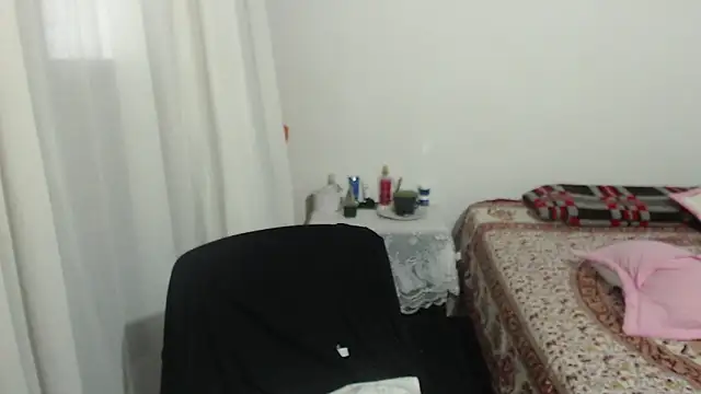 ms megan shadow online show from November 27, 7:28 pm