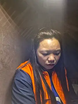 miomio-12 online show from April 25, 1:41 pm