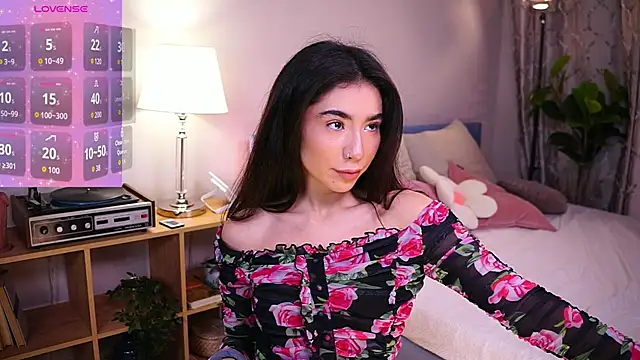 YokoKoko  online show from November 25, 5:20 am