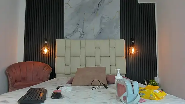 antonelasc online show from February 14, 4:09 pm