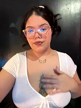 GabrielleMarsh1 online show from January 17, 4:42 am