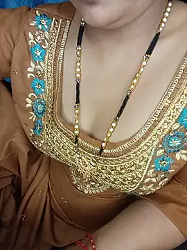 Rashmi 011 online show from June 7, 9:05 am