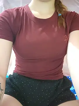LylyCii6969 online show from June 7, 7:37 am