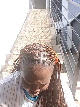 Bigboobsbooty online show from April 21, 7:59 am