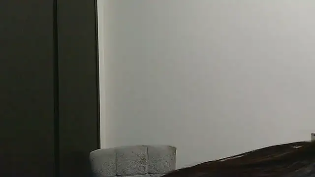 Snapshot of mio_k1 chatting on October 15, 12:52 pm mio k1 online show from October 15, 12:52 pm