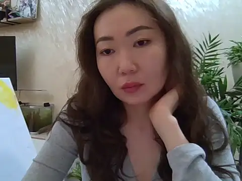 Ysolena online show from March 10, 4:22 pm
