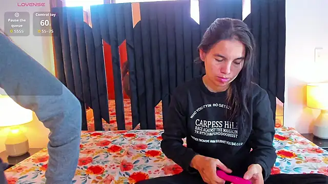 Sofy and Mia online show from November 22, 12:41 pm