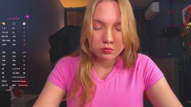 RebeccaEglitis online show from April 27, 4:59 pm