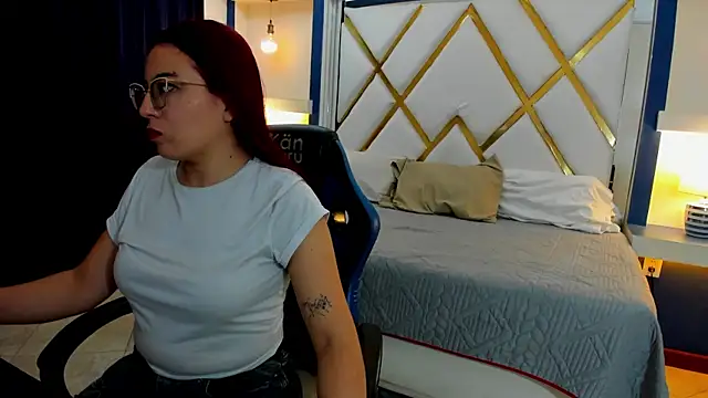 allison mc online show from April 24, 4:26 am