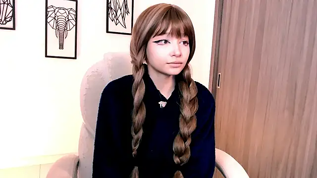 Snapshot of EmuOtori chatting on October 11, 3:04 pm EmuOtori online show from October 11, 3:04 pm
