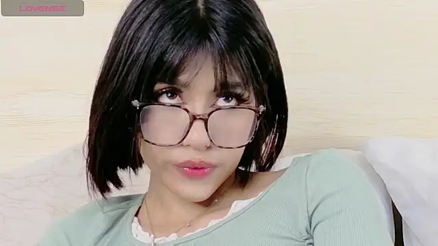 Amara prescott online show from April 21, 1:42 am