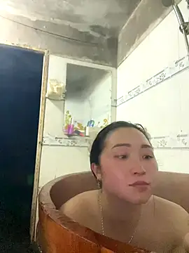 miemie-xx online show from December 17, 12:53 pm