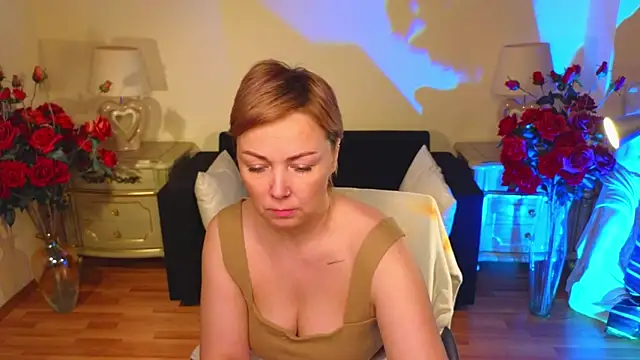 Viola Rayden online show from December 5, 4:34 am