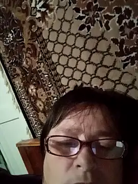 MilaCold5443 online show from April 18, 7:07 pm