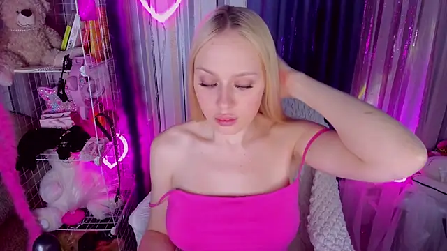 CeaneLino online show from April 23, 4:53 pm