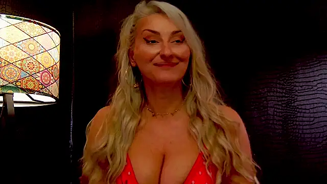 LeticiaReys online show from December 3, 12:57 am