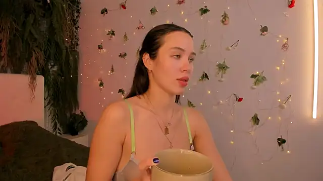 Black Jenny online show from July 28, 4:39 pm