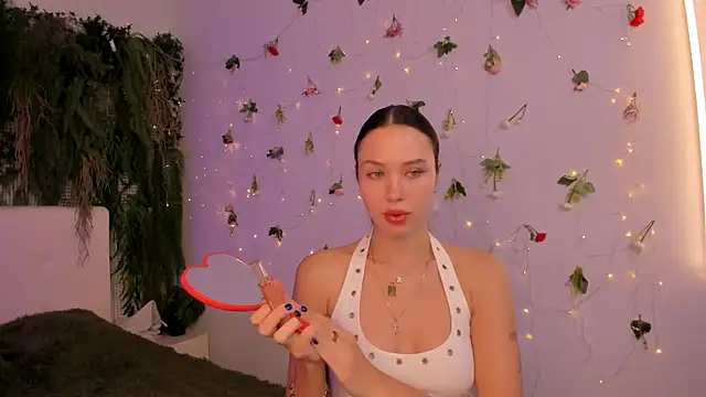 Black Jenny online show from July 28, 1:21 pm
