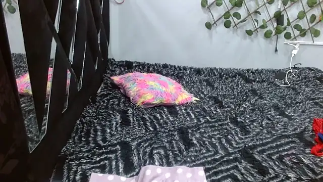 Melani ebony online show from April 18, 7:58 pm