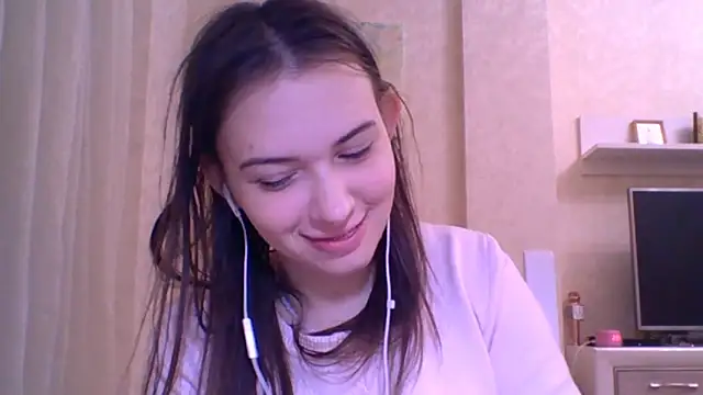 CeyaLier online show from December 18, 7:18 pm