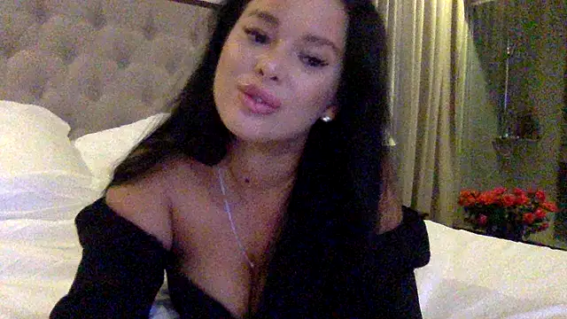 Fayronna online show from February 12, 12:51 pm