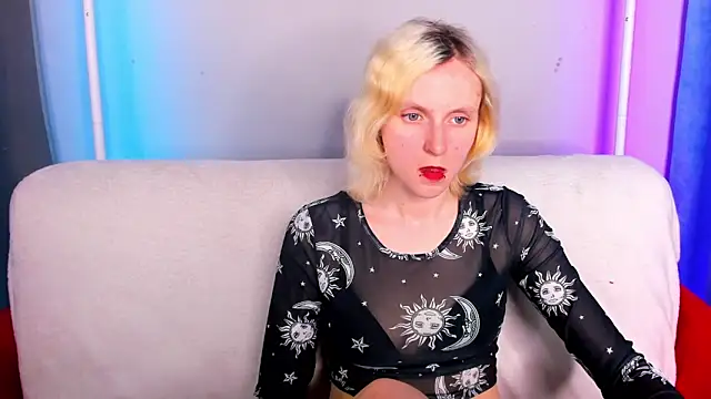 LikiLips online show from April 22, 2:52 am