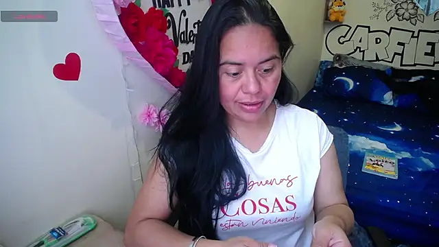 Miss  kendra  online show from April 23, 12:29 pm