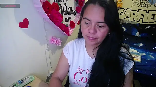 Miss  kendra  online show from April 23, 11:17 am