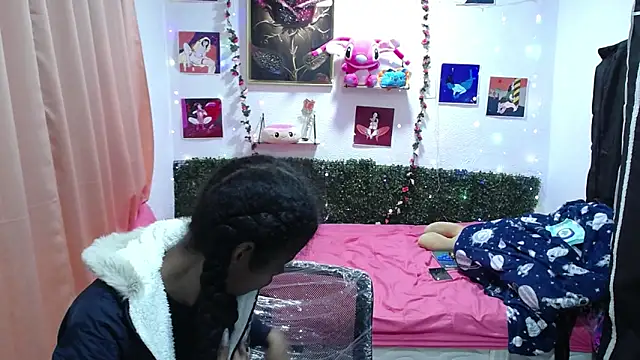 thianahorny online show from April 27, 12:35 pm