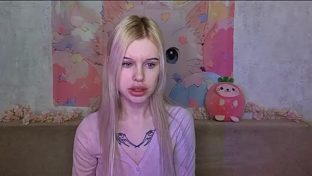 HoneyGold  online show from February 2, 4:00 am