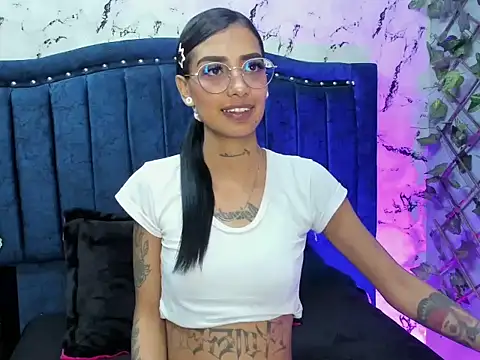 KarlaSlutSkinny   online show from June 5, 2:48 am