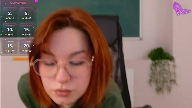 ClaireMathis online show from March 17, 3:05 pm