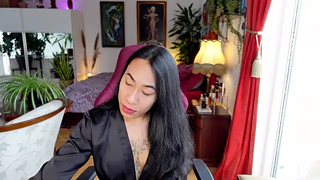 bianca bellamy online show from February 17, 12:15 pm