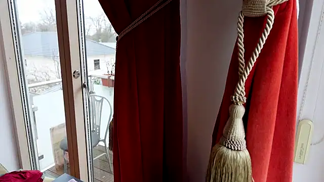 bianca bellamy online show from April 2, 4:15 pm