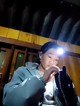 gio-thu online show from November 18, 1:12 pm