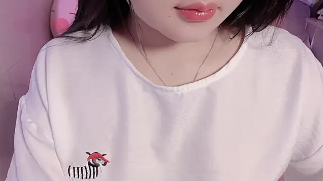 BeChinh Lee online show from June 11, 3:47 am