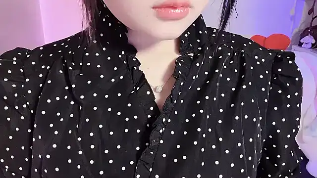 BeChinh Lee online show from April 24, 3:26 pm