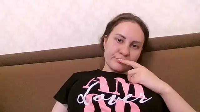 MeadowEyes online show from June 9, 5:34 pm