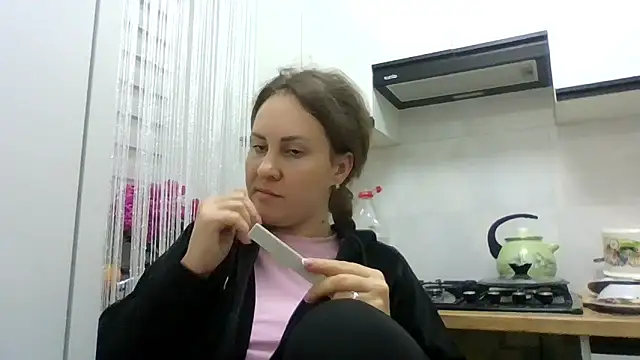 MeadowEyes online show from June 1, 8:32 pm