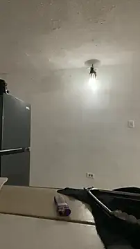 thepicis online show from March 13, 1:18 am