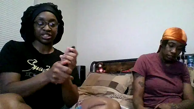 dezzidavill online show from February 12, 1:18 am