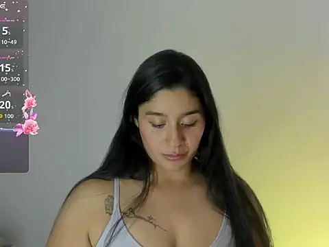 Catalina  bustos online show from October 18, 11:28 pm