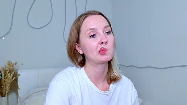 CandiceKingzz online show from October 10, 7:19 pm
