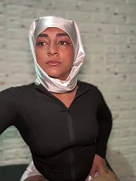 CelestSkyy online show from March 28, 3:39 am