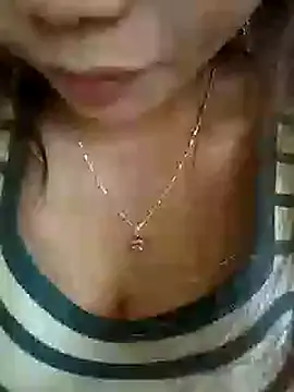 Snapshot of marylove-cc chatting on October 12, 8:17 am marylove-cc online show from October 12, 8:17 am