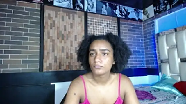 millysweetass online show from November 20, 7:26 pm