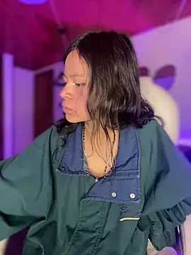 Ninfa pink online show from January 16, 7:43 pm