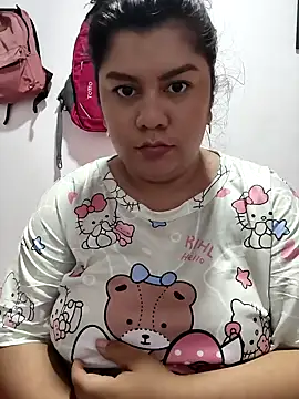 Snapshot of solnechka1 chatting on October 14, 8:44 pm solnechka1 online show from October 14, 8:44 pm